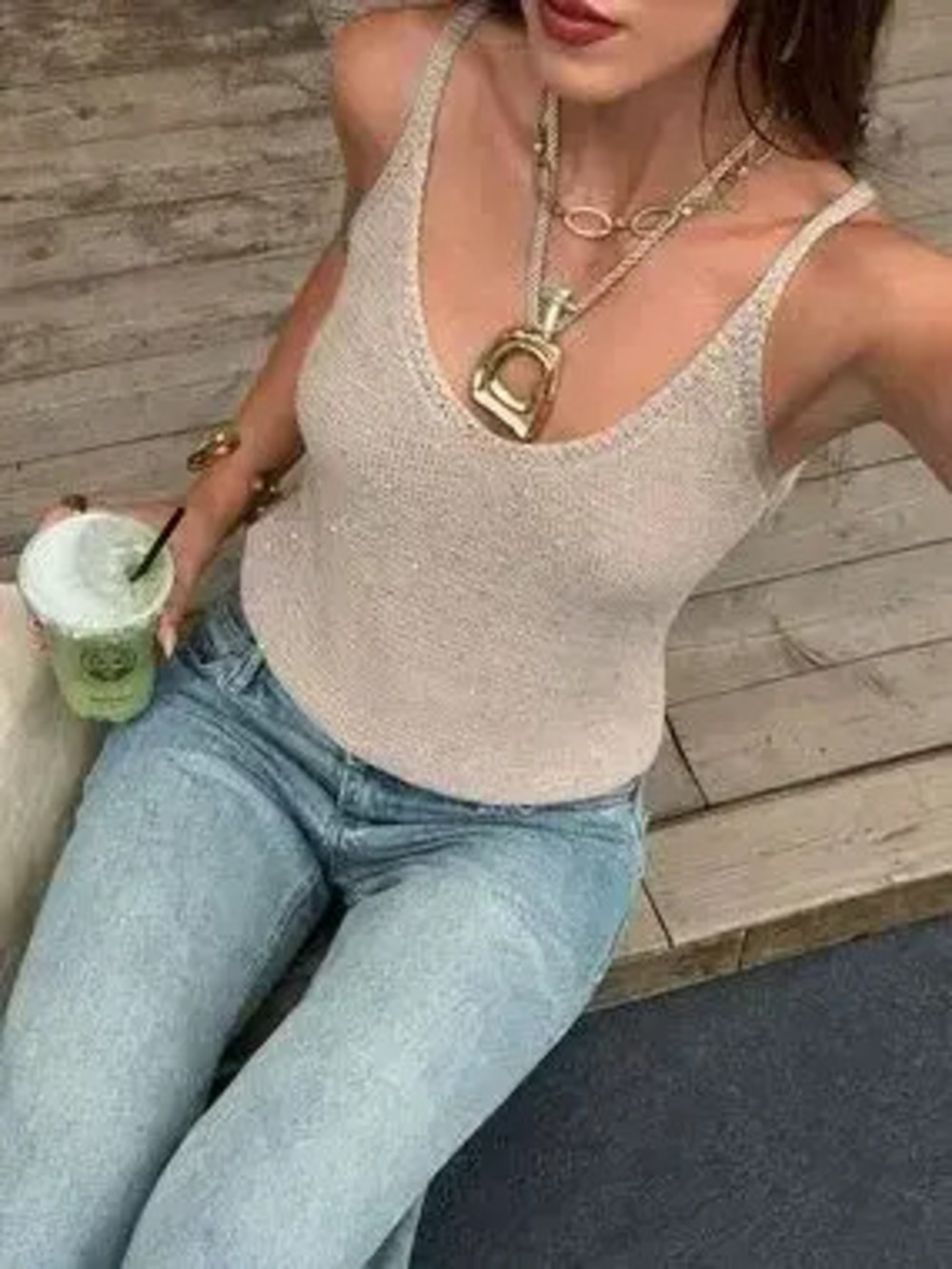 V-Neck Sweater Tank - Picture 4 of 6